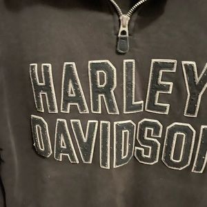 Womens Harley Davidson pull over sweatshirt